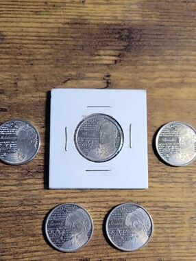Commemorative Silver-Colored Coin Collection - 5-Piece Set